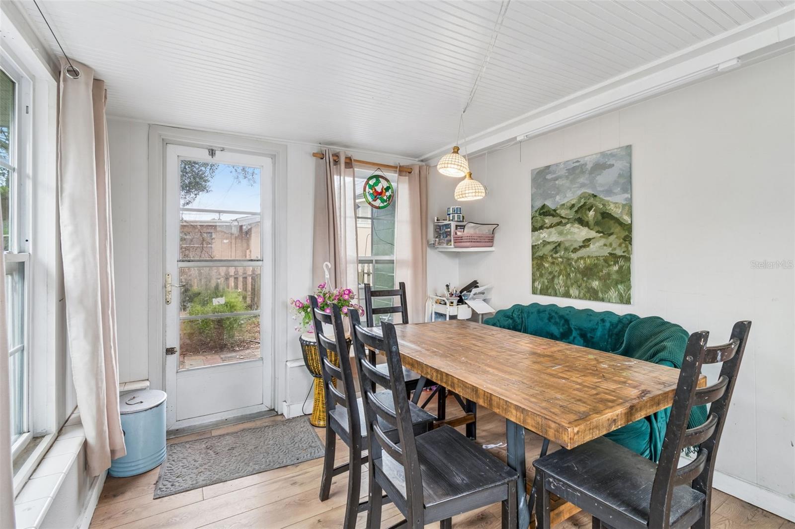 FOREST HILLS - Residential