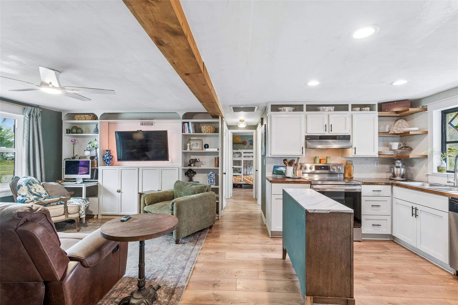 FOREST HILLS - Residential