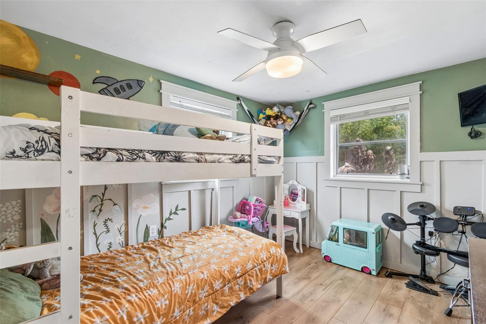 FOREST HILLS - Residential