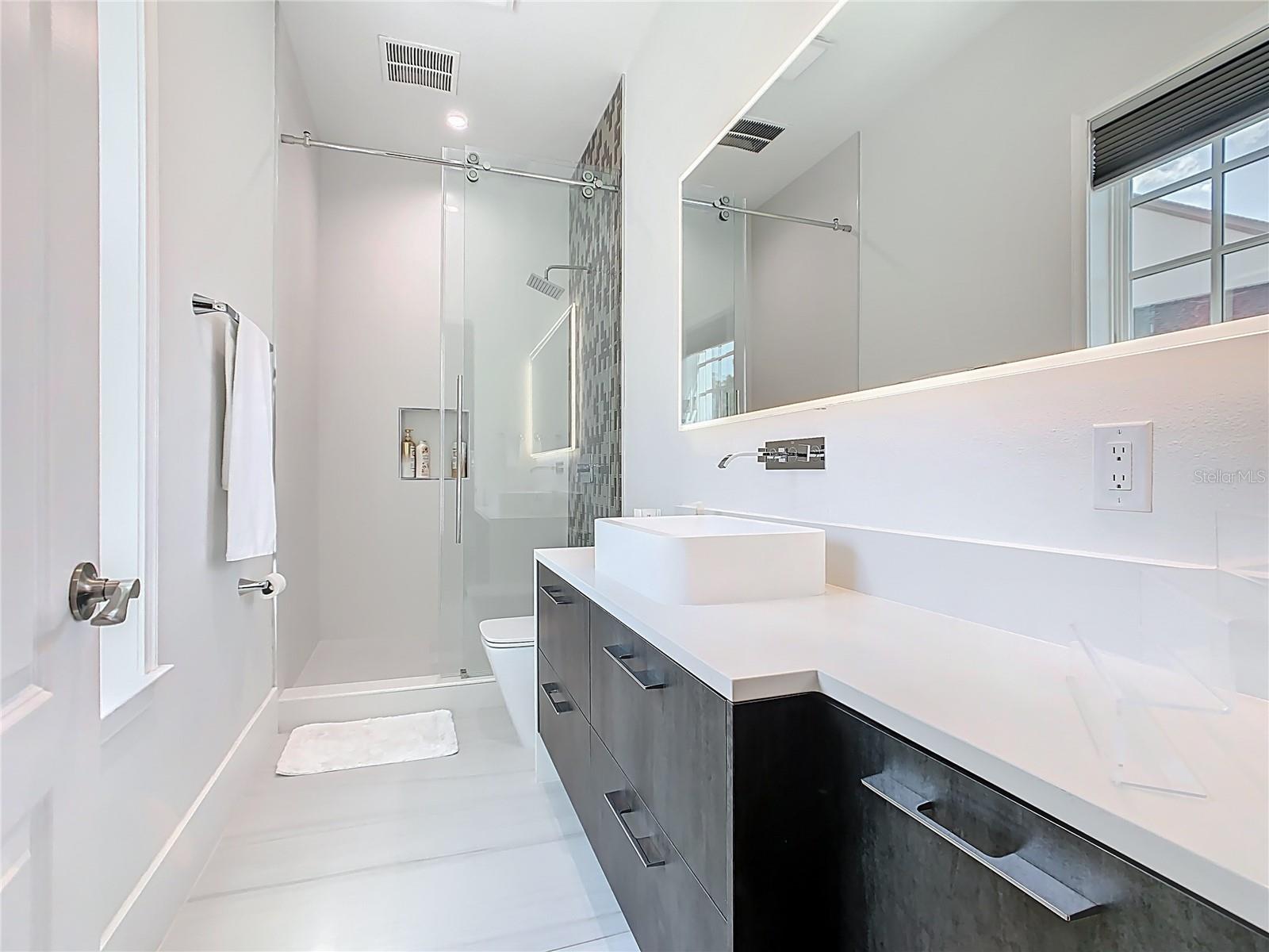 PRESERVE/LAUREATE PARK PH 3 - Residential Lease