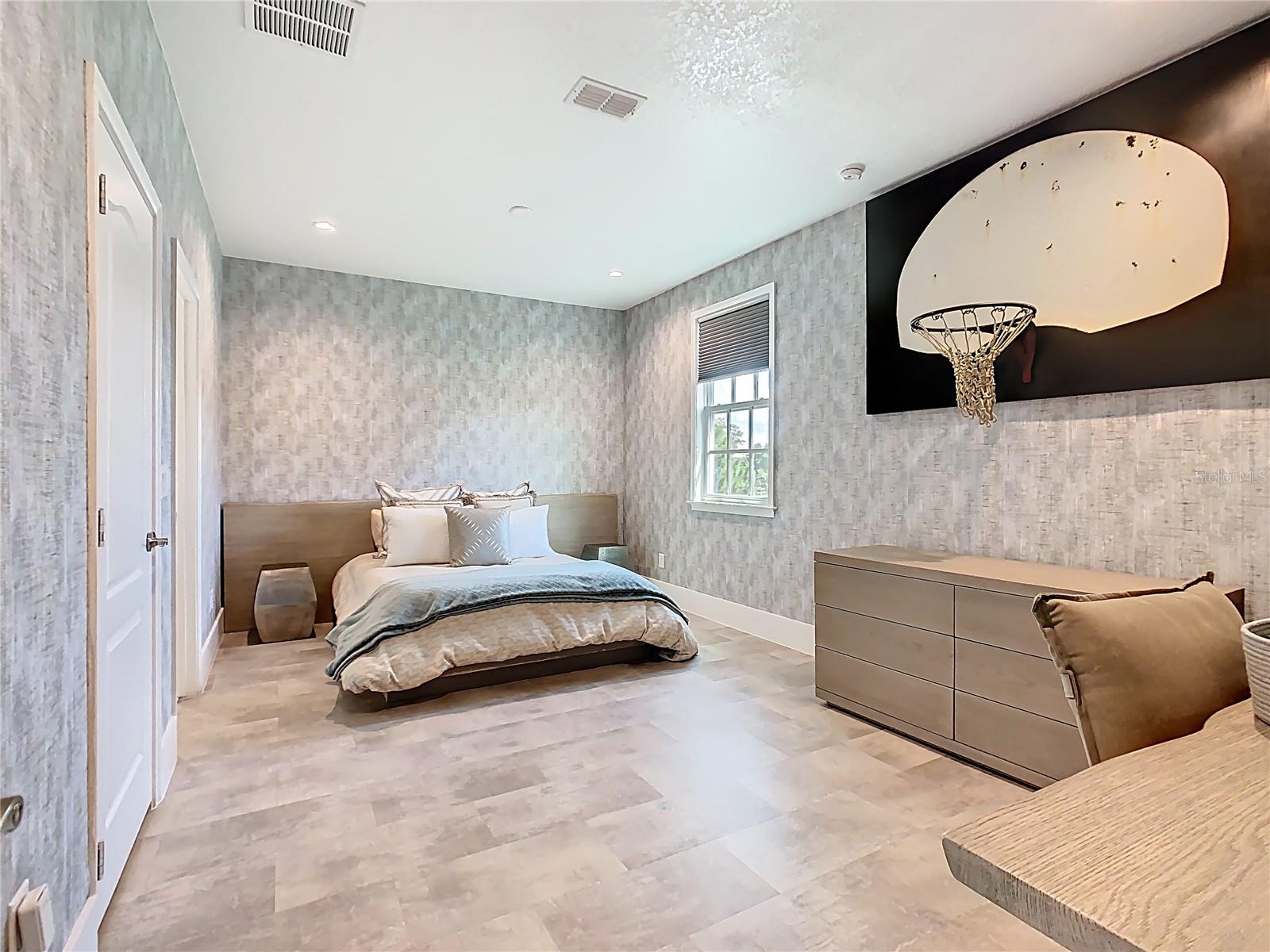 PRESERVE/LAUREATE PARK PH 3 - Residential Lease