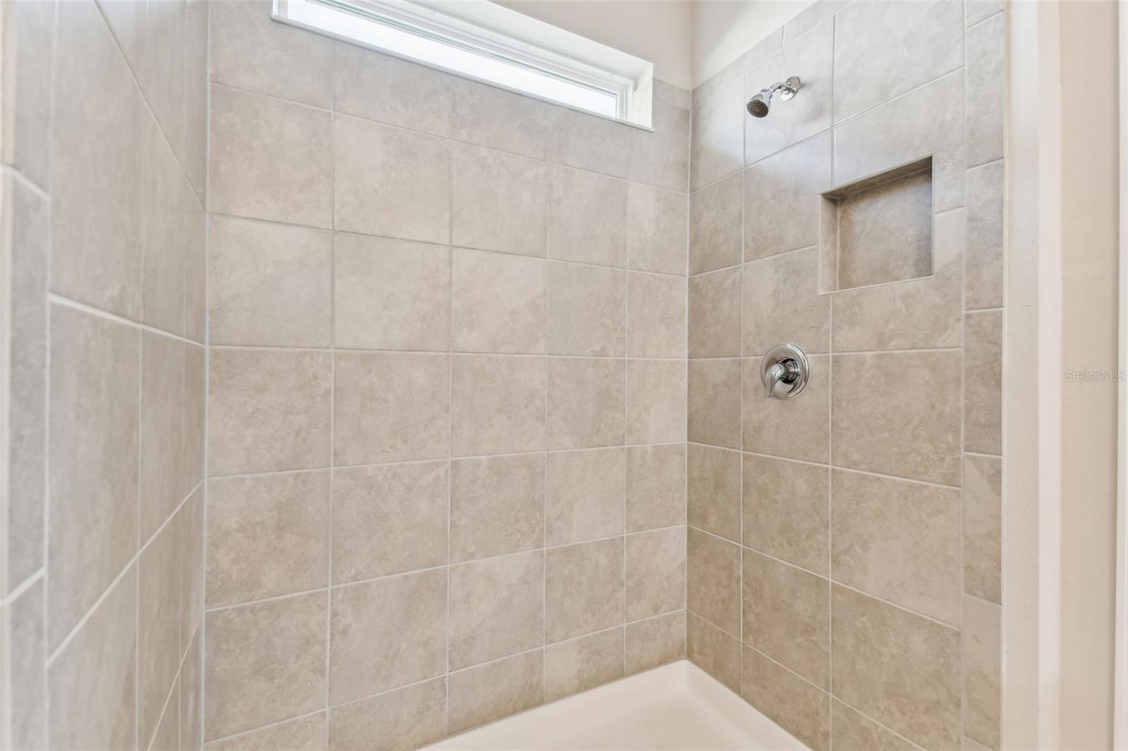 VALLEYBROOK - Residential