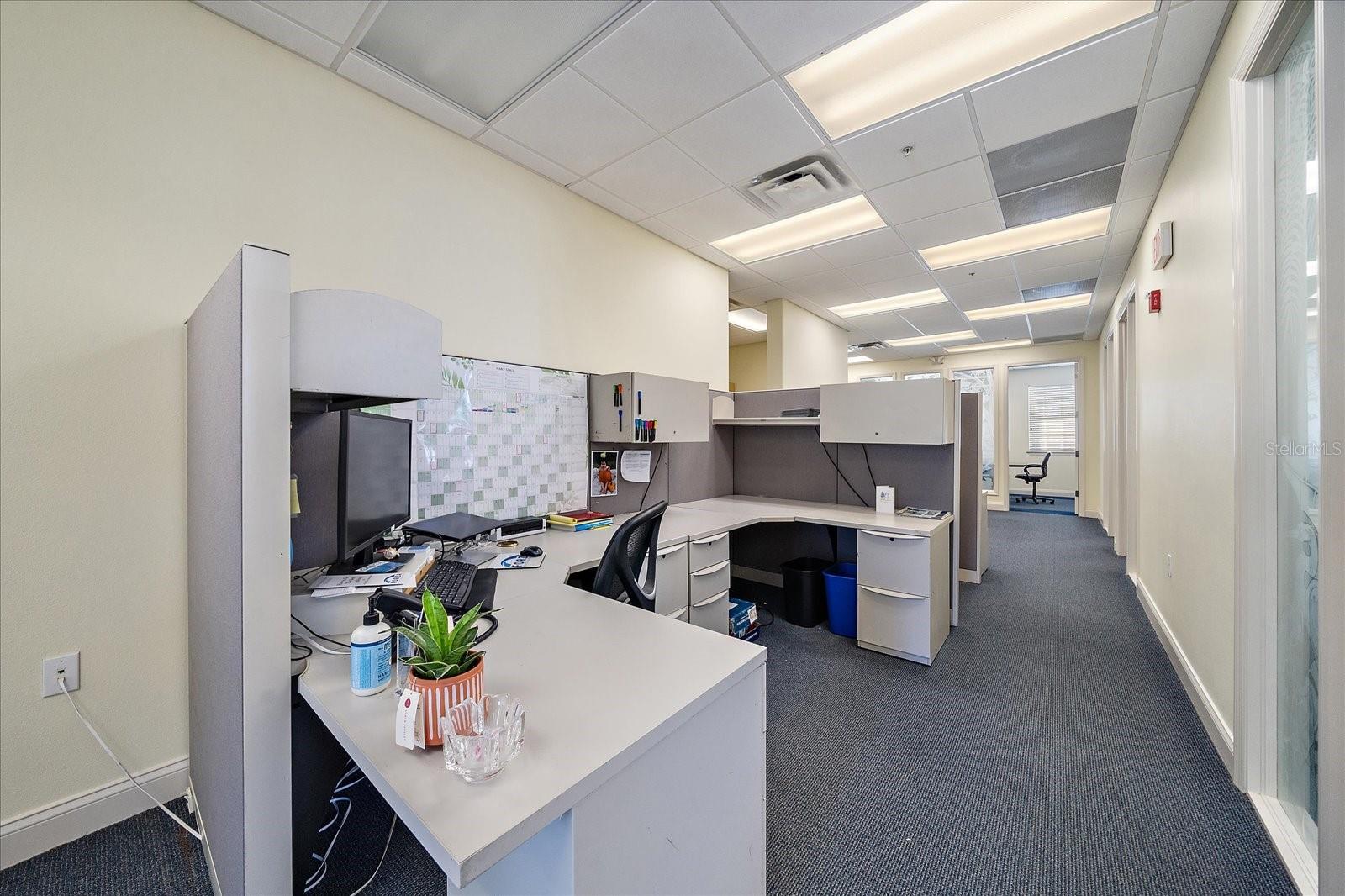 SAWYER OAKS PROFESSIONAL PARK PH 01 - Commercial Sale