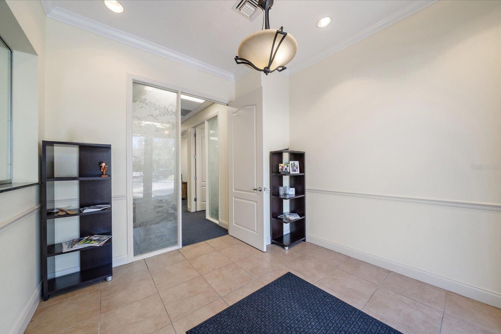 SAWYER OAKS PROFESSIONAL PARK PH 01 - Commercial Sale