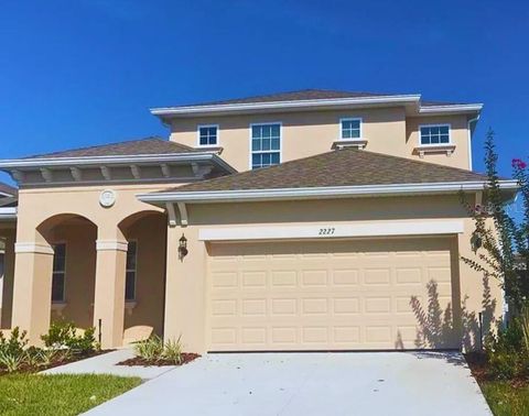 2227 CROFTON AVENUE DAVENPORT FL 33837