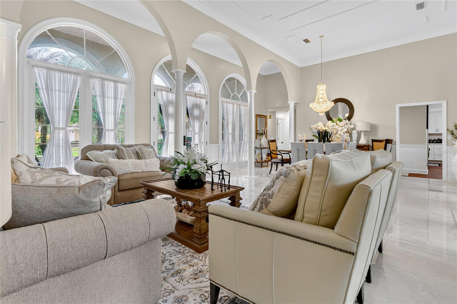 LAUREL RUN - Residential