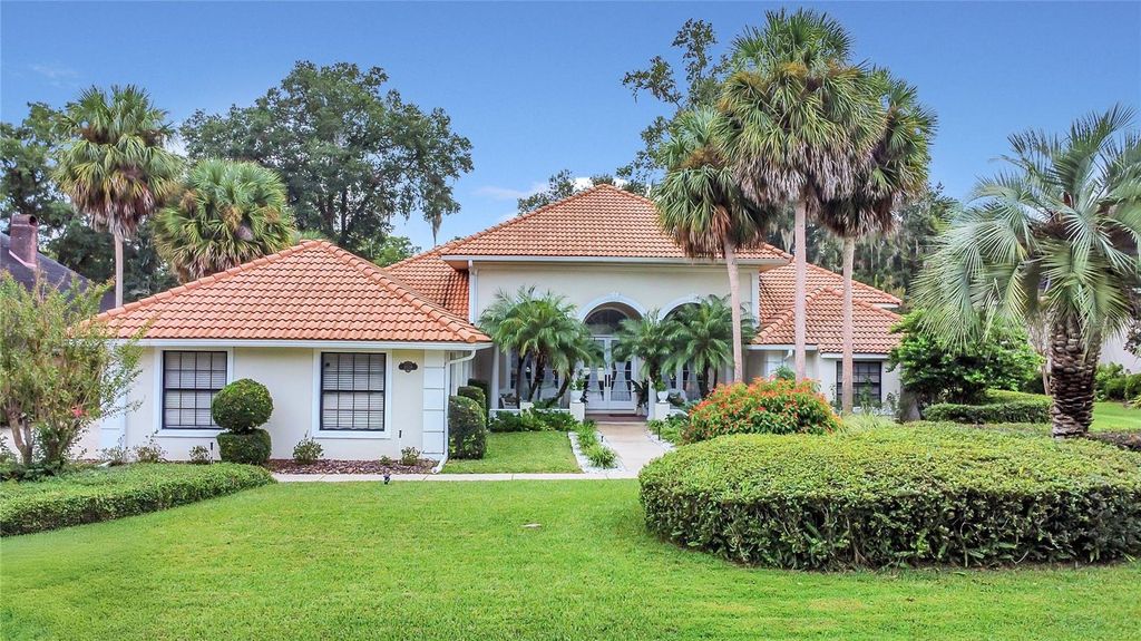 Photo of 2038 SE Twin Bridge Court, Ocala, FL 34471 (MLS # TB8434890)