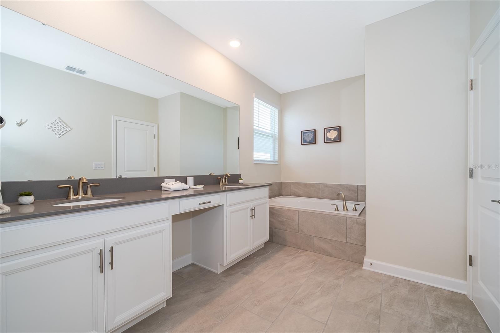 STONEYBROOK SOUTH NORTH PRCL PH 3 - Residential