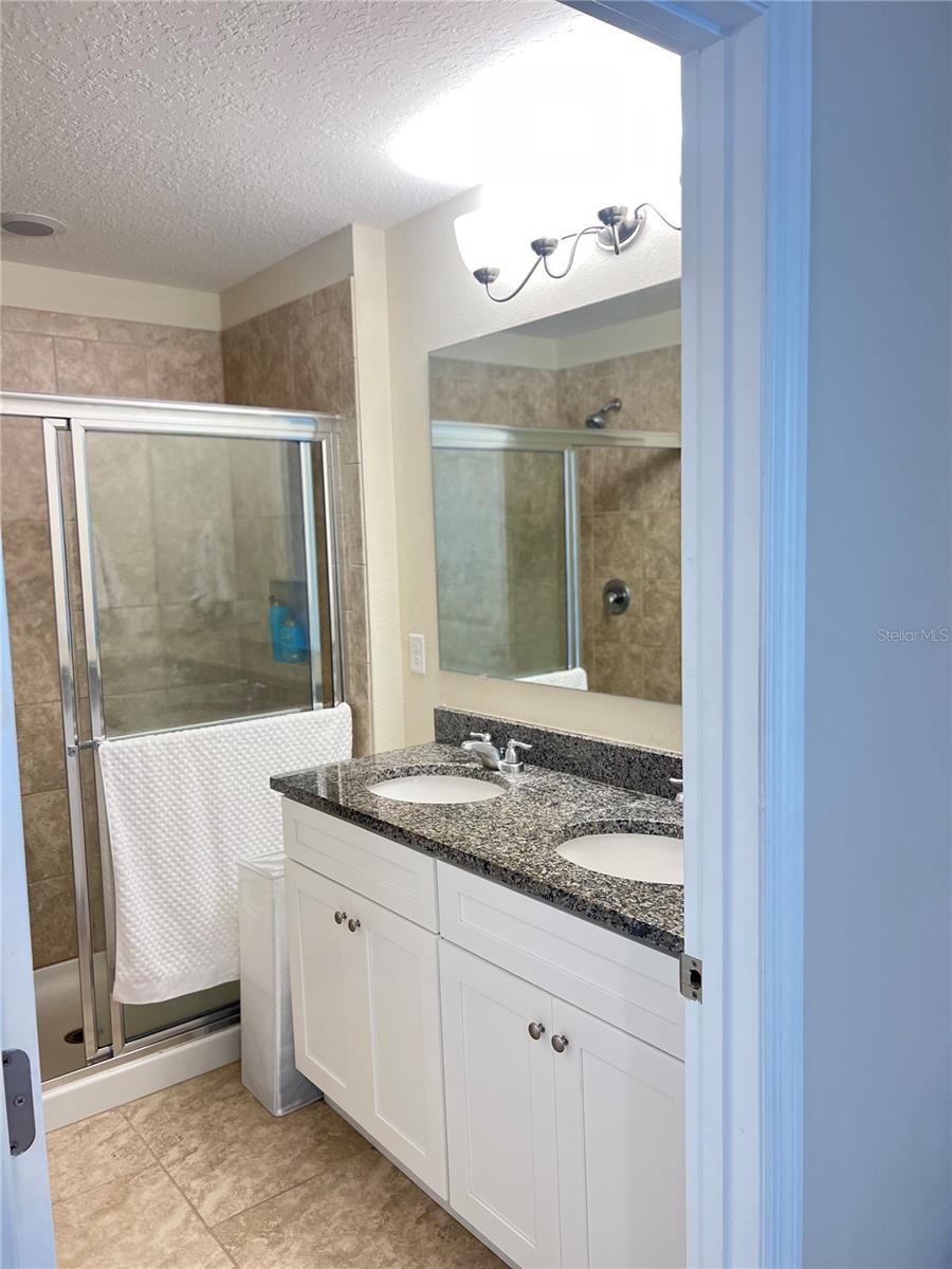 WATERLEIGH PH 2D - Residential