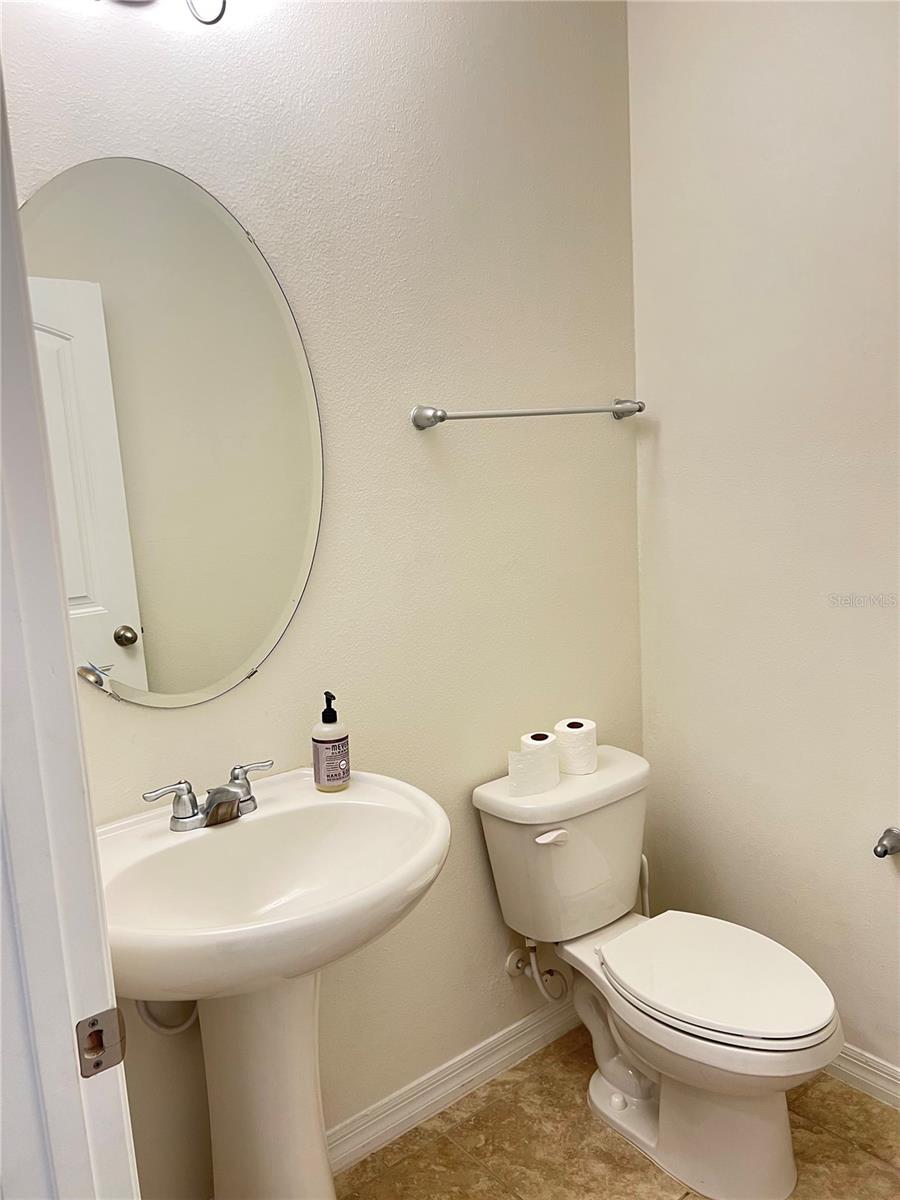 WATERLEIGH PH 2D - Residential