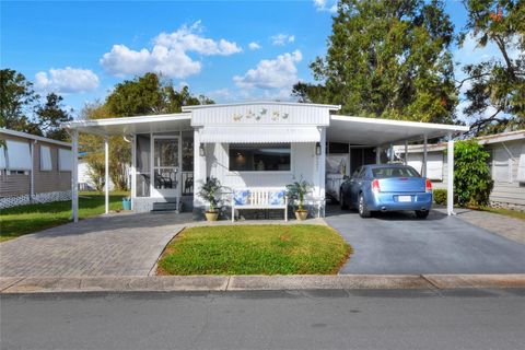 A home in LAKELAND