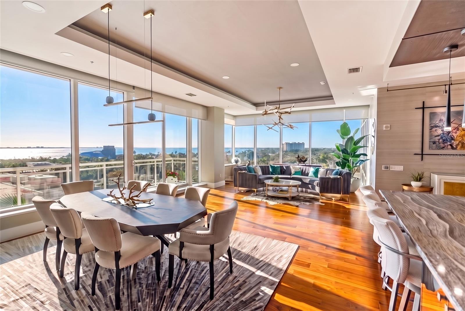 540 N TAMIAMI TRAIL 702