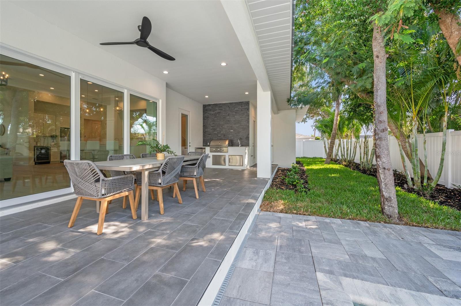 POINSETTIA PARK 2 - Residential