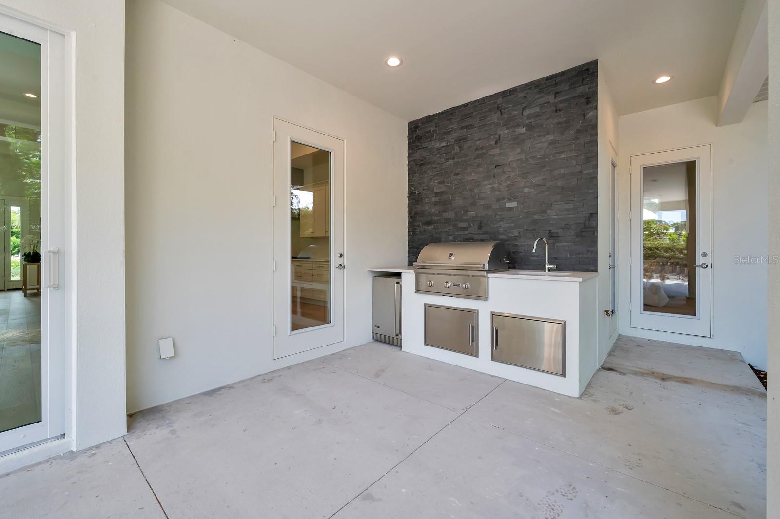 POINSETTIA PARK 2 - Residential