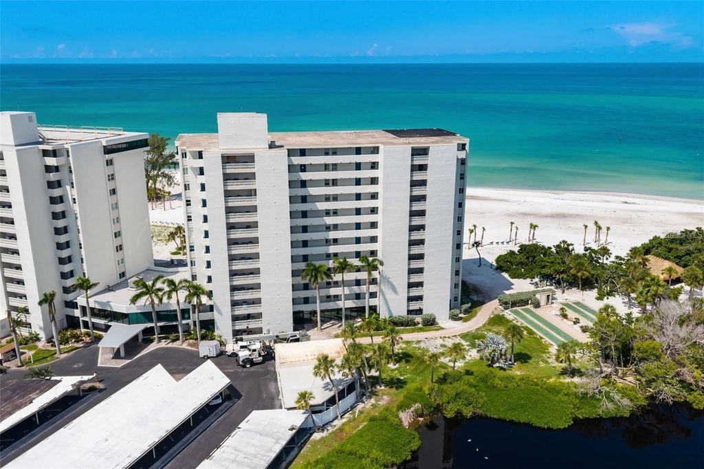 Photo of 19 Whispering Sands Drive #302, Sarasota, FL 34242 (MLS # A4662176)