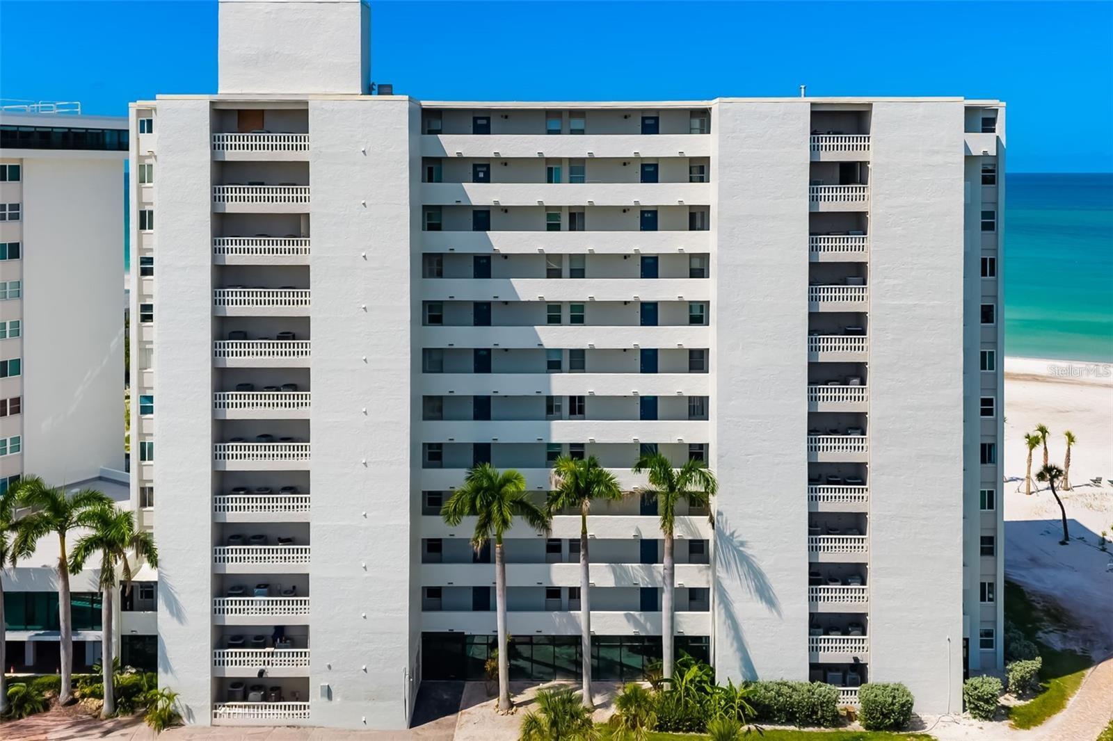 19 WHISPERING SANDS DRIVE 302