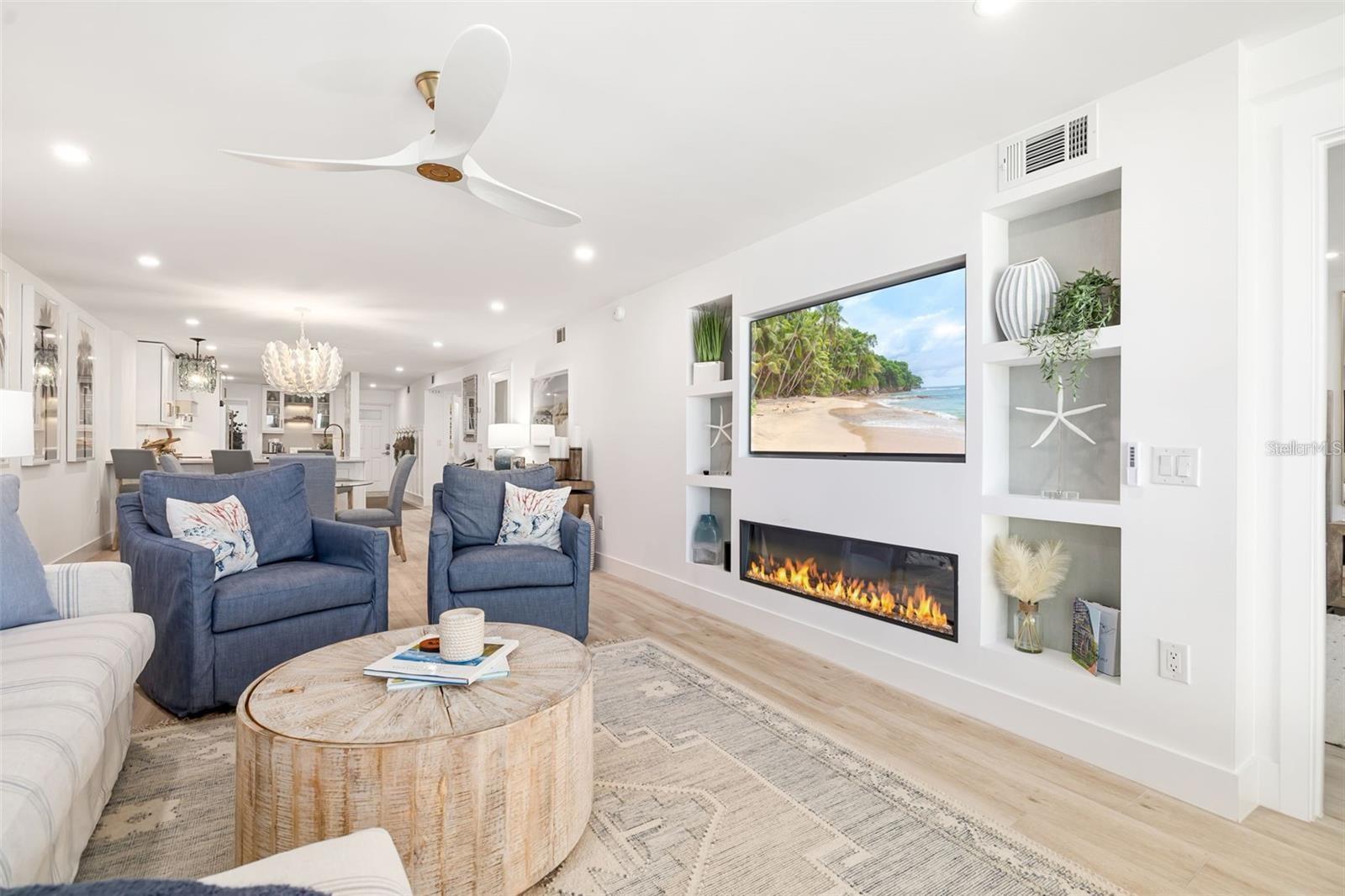 WHISPERING SANDS SEC 7 - Residential