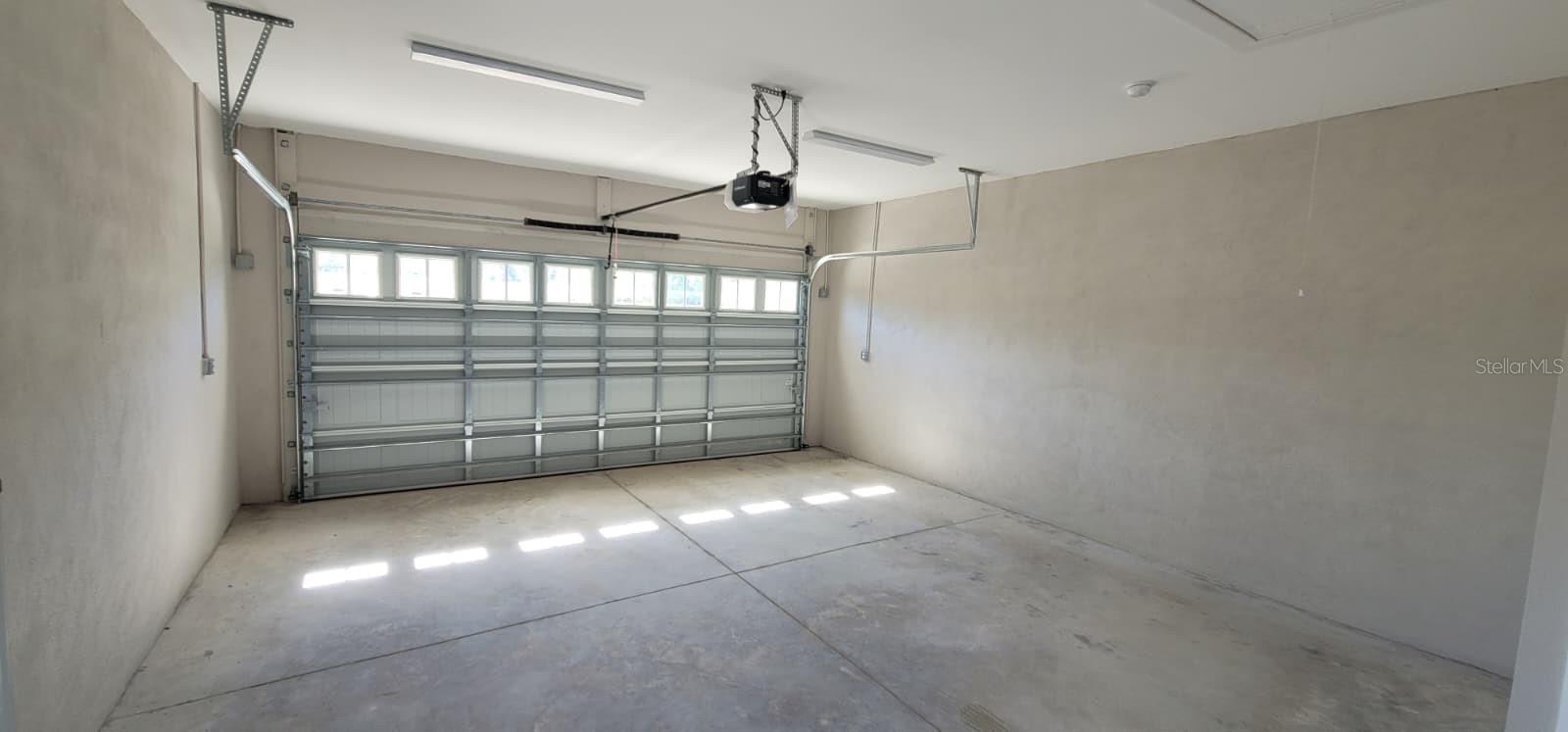 SUN N LAKES - Residential