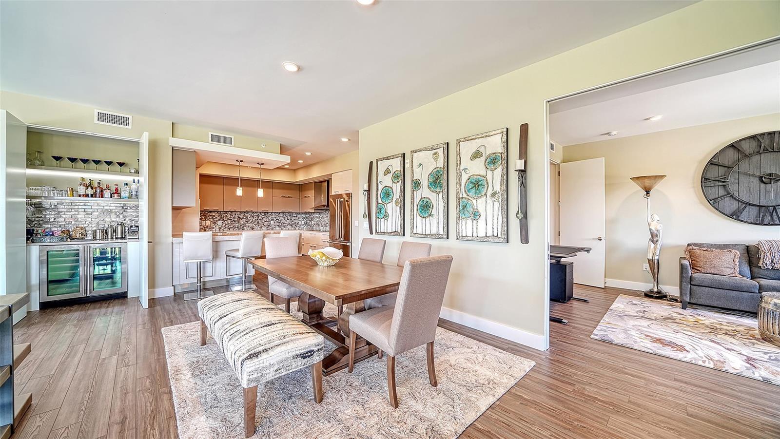 PARK RESIDENCES OF LIDO KEY - Residential