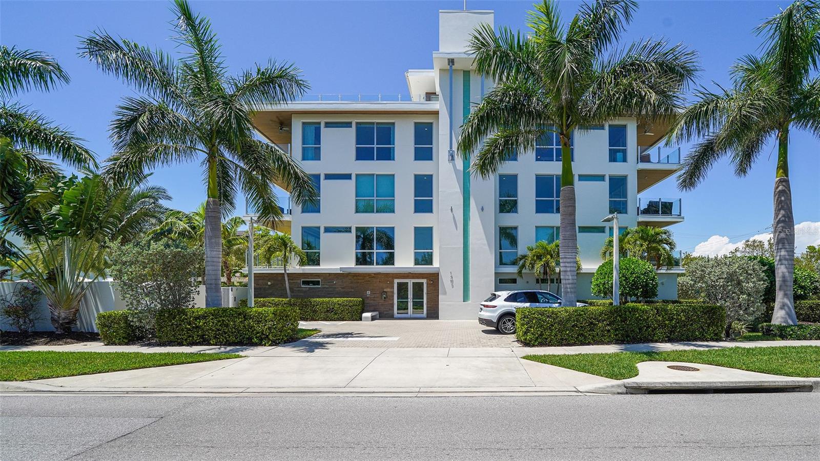 PARK RESIDENCES OF LIDO KEY - Residential