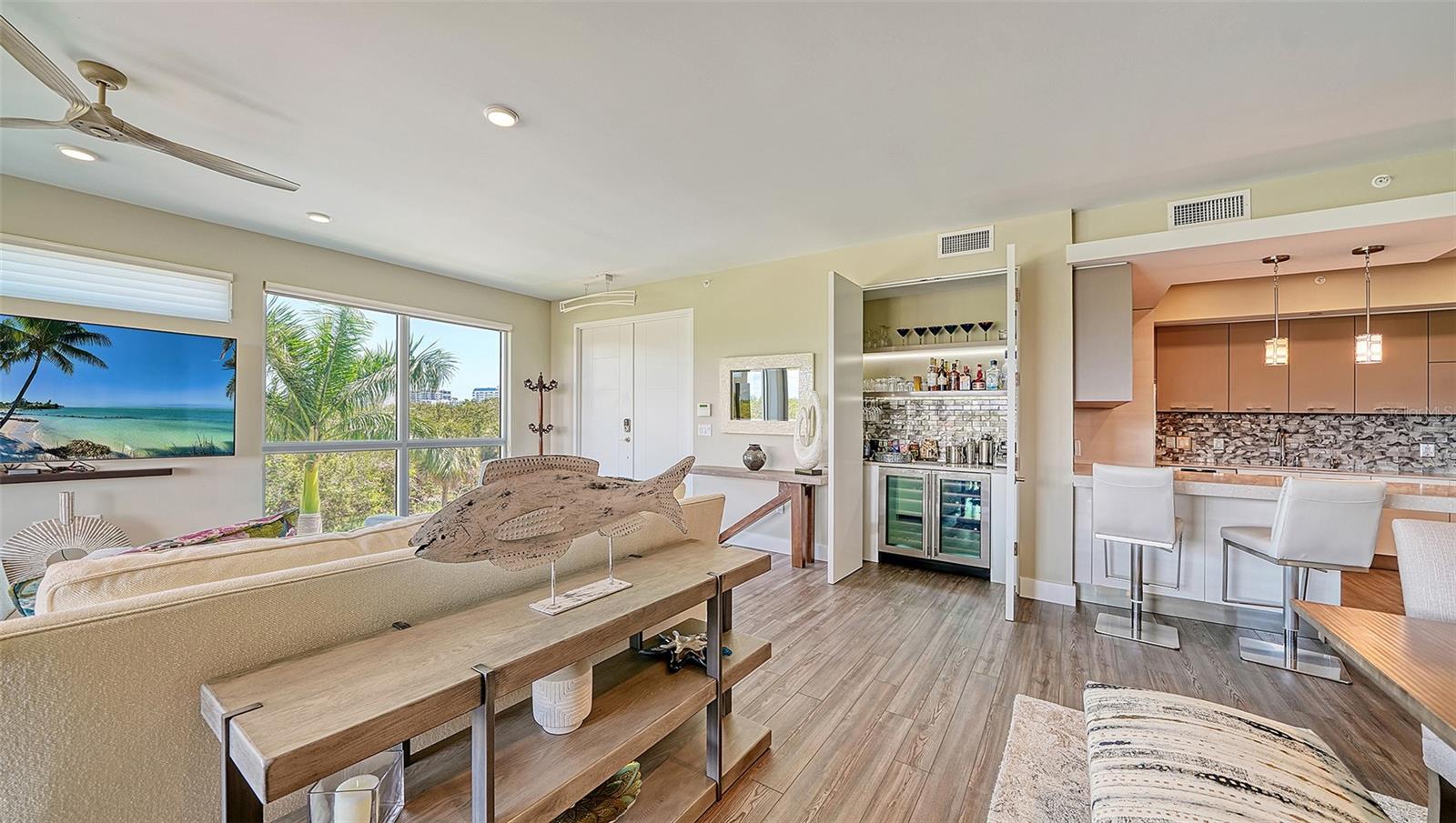 PARK RESIDENCES OF LIDO KEY - Residential