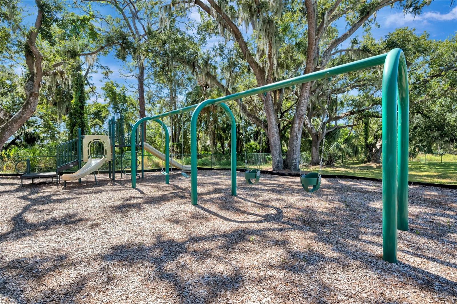 MILL CREEK - Residential