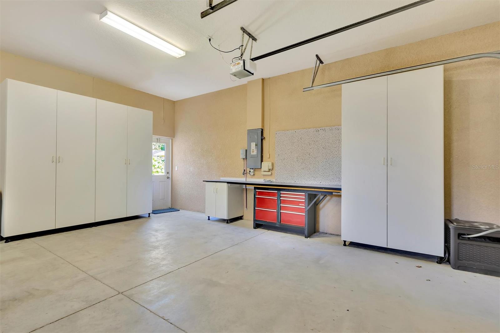 MILL CREEK - Residential