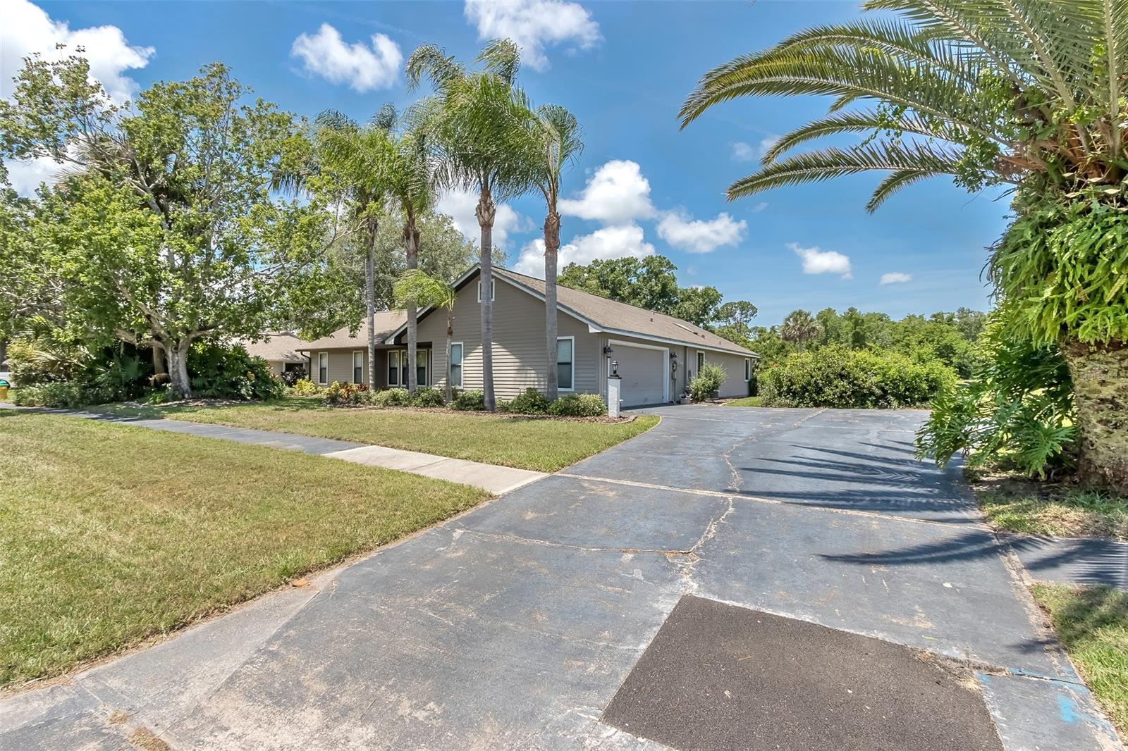 Pelican Bay Ph 03 Un 11 - Residential