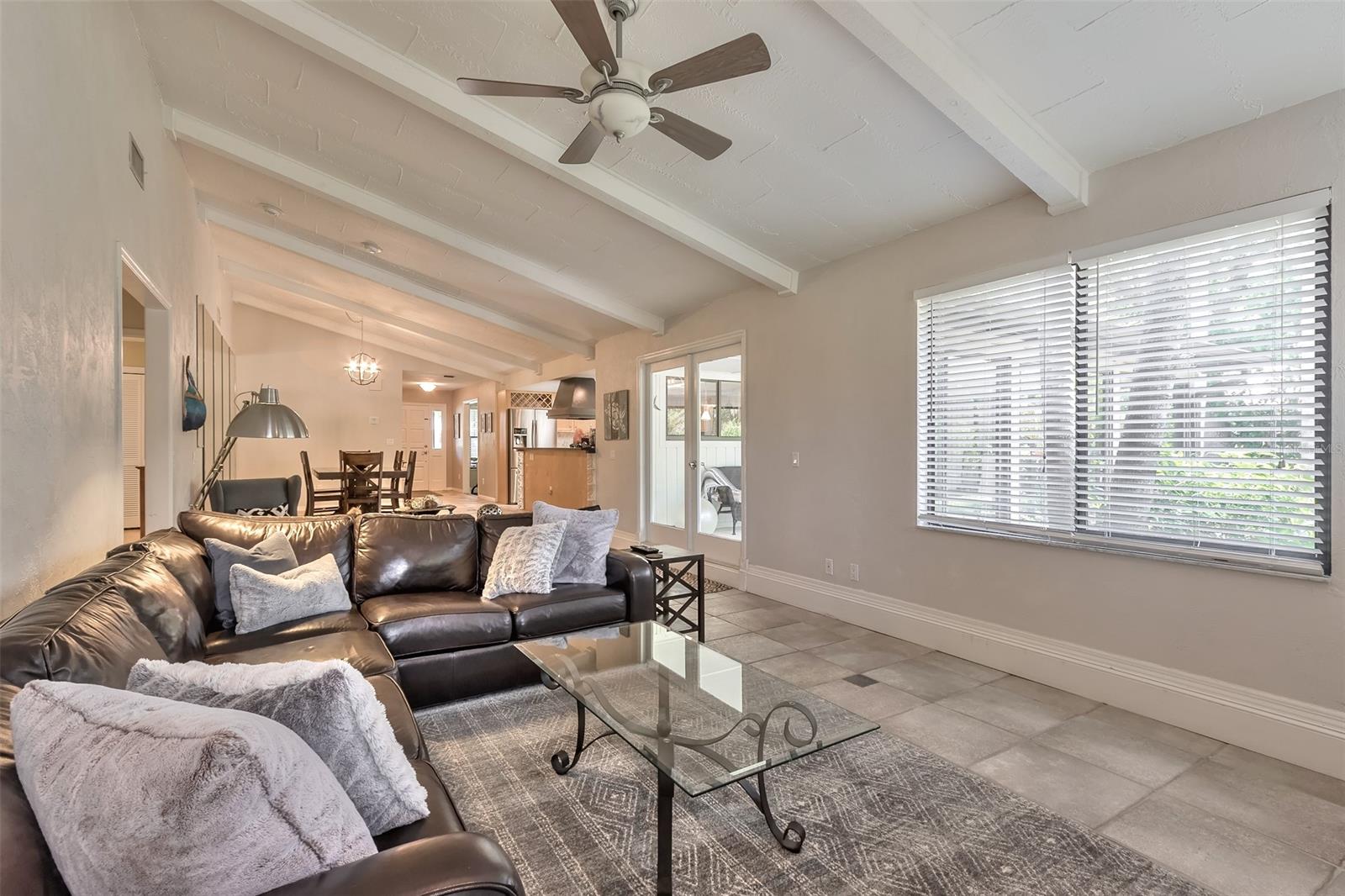 Pelican Bay Ph 03 Un 11 - Residential