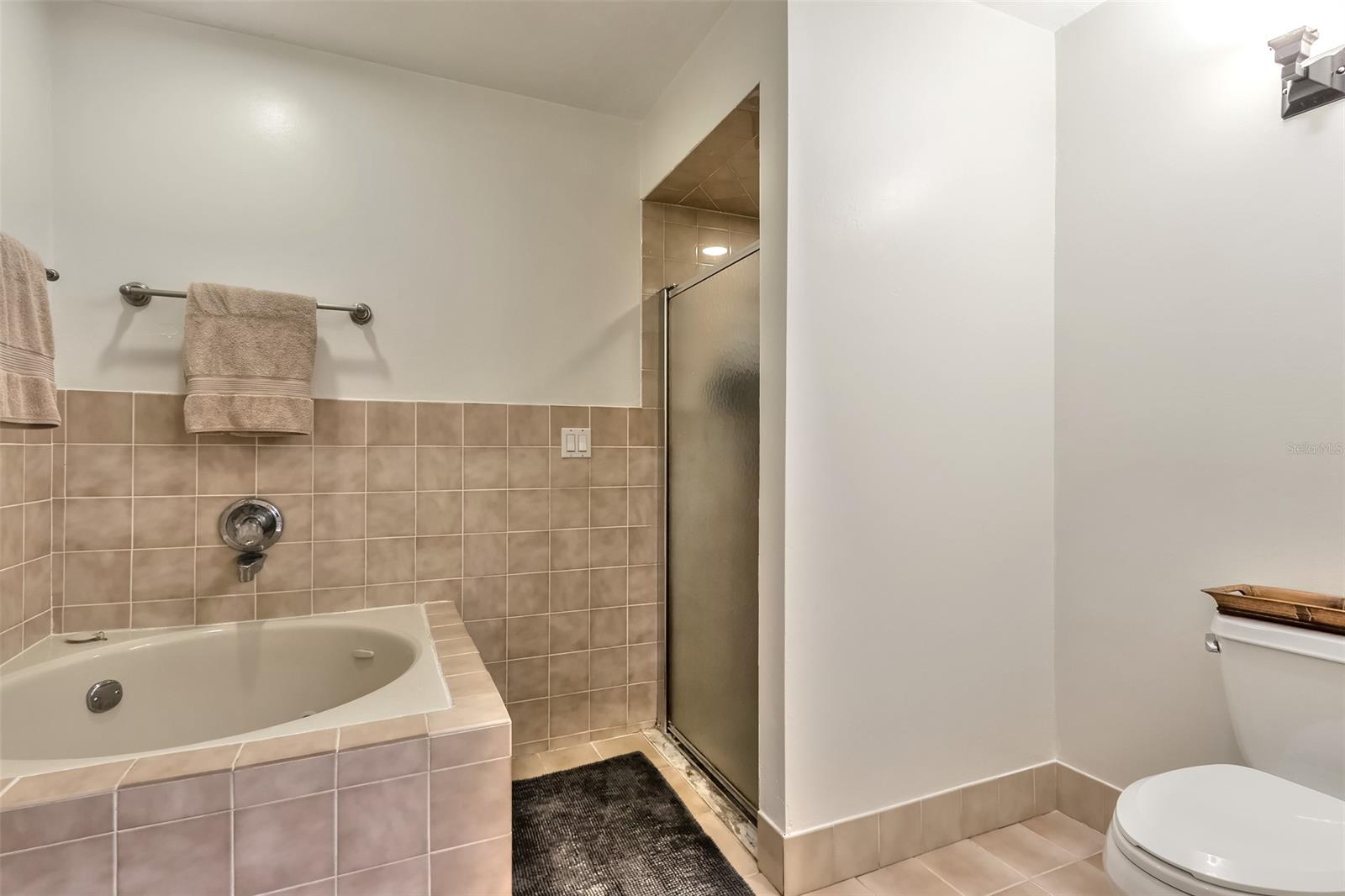 Pelican Bay Ph 03 Un 11 - Residential