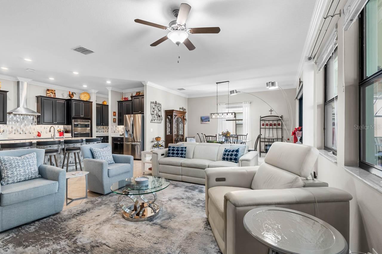 FOREST BROOKE ACTIVE ADULT PH - Residential