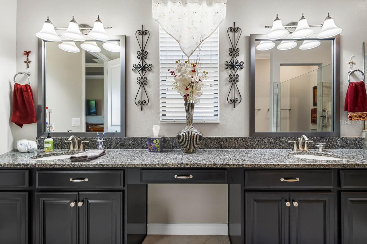 FOREST BROOKE ACTIVE ADULT PH - Residential