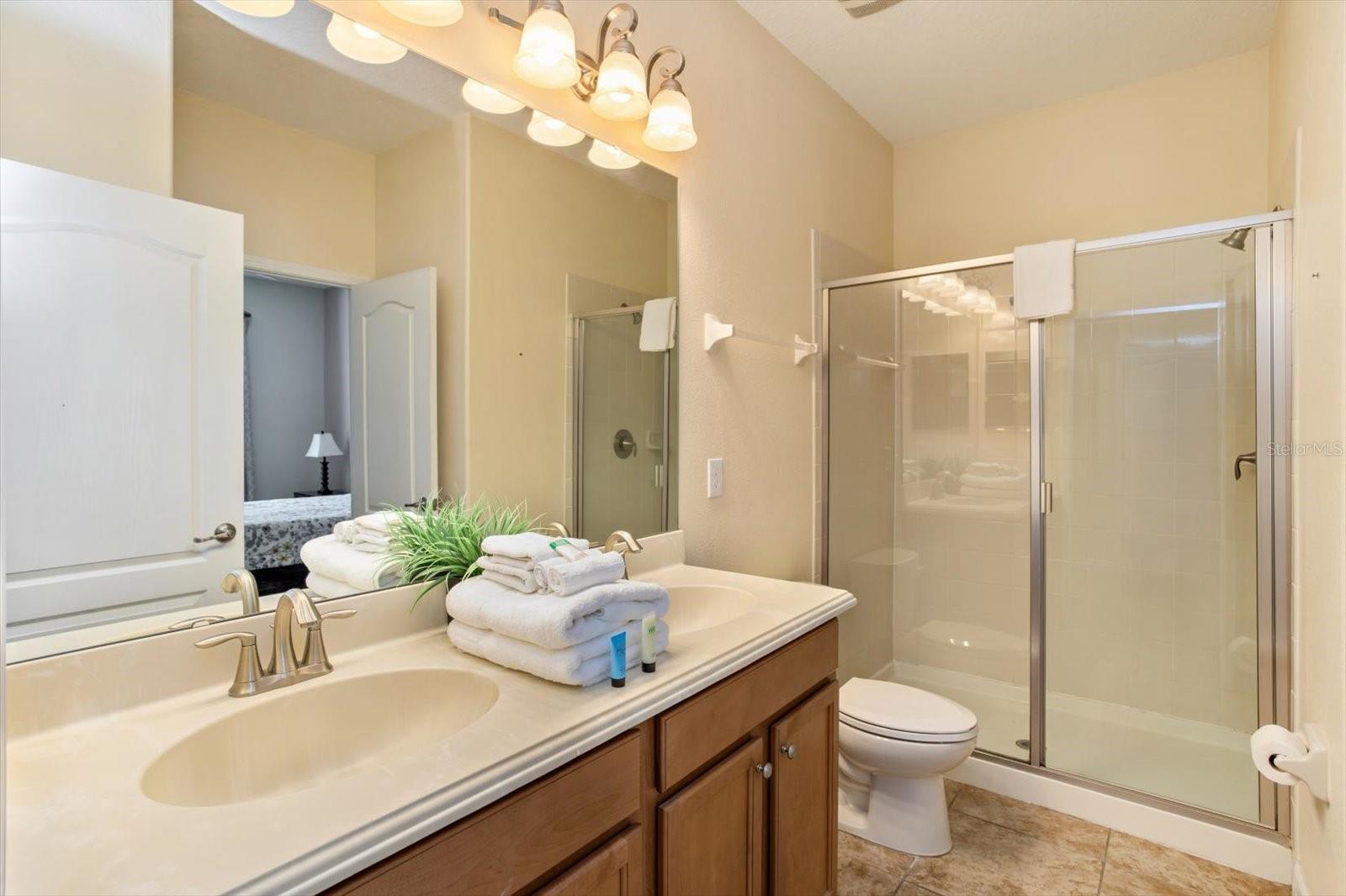 STONEYBROOK SOUTH PH 1/CHAMPIONS GATE - Residential