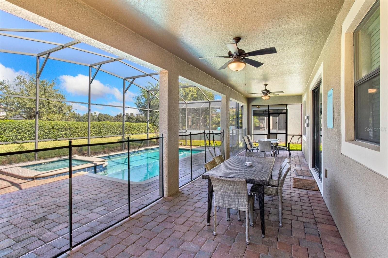 STONEYBROOK SOUTH PH 1/CHAMPIONS GATE - Residential