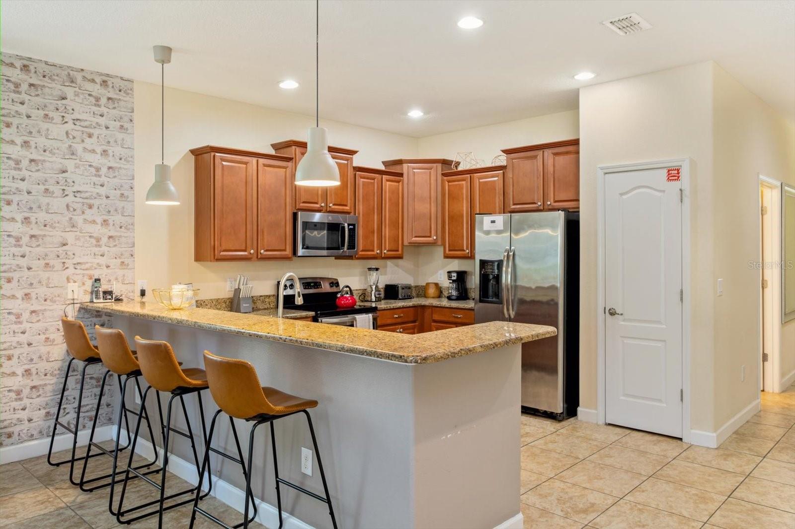 STONEYBROOK SOUTH PH 1/CHAMPIONS GATE - Residential