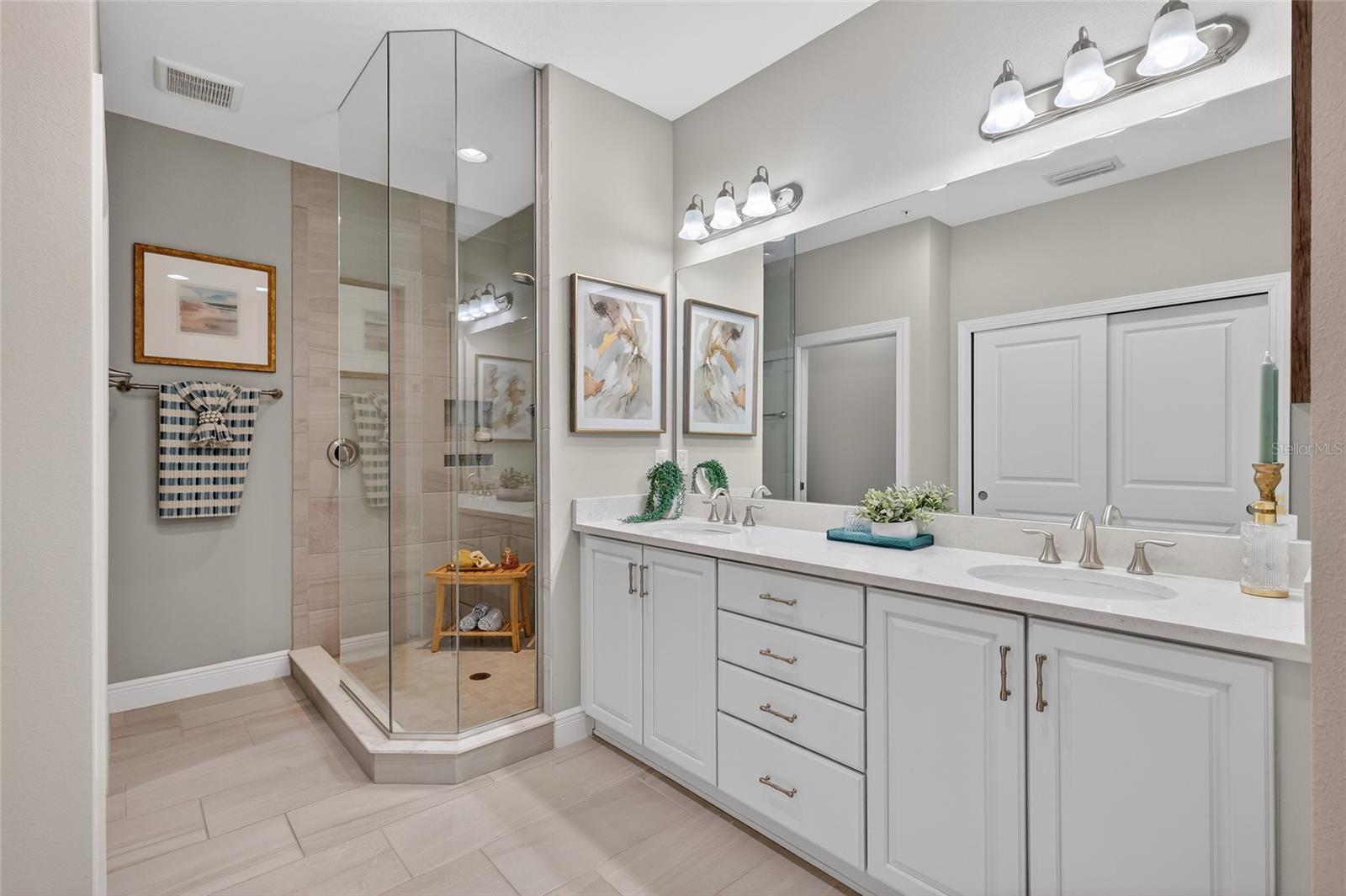 COUNTRY CLUB EAST PH II CLUBSIDE - Residential