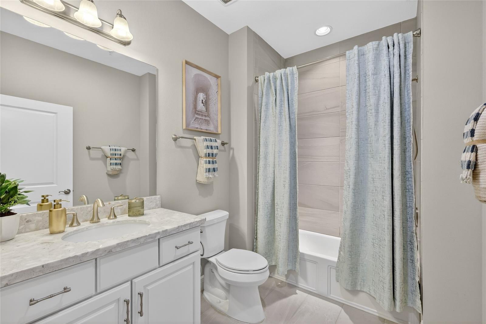 COUNTRY CLUB EAST PH II CLUBSIDE - Residential