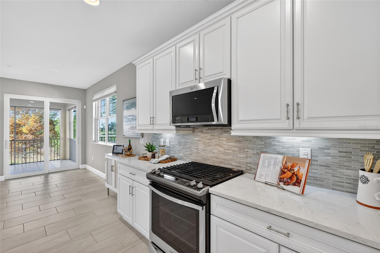 COUNTRY CLUB EAST PH II CLUBSIDE - Residential