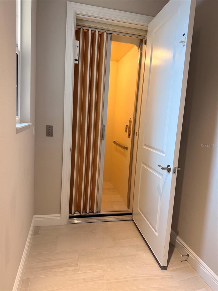 COUNTRY CLUB EAST PH II CLUBSIDE - Residential