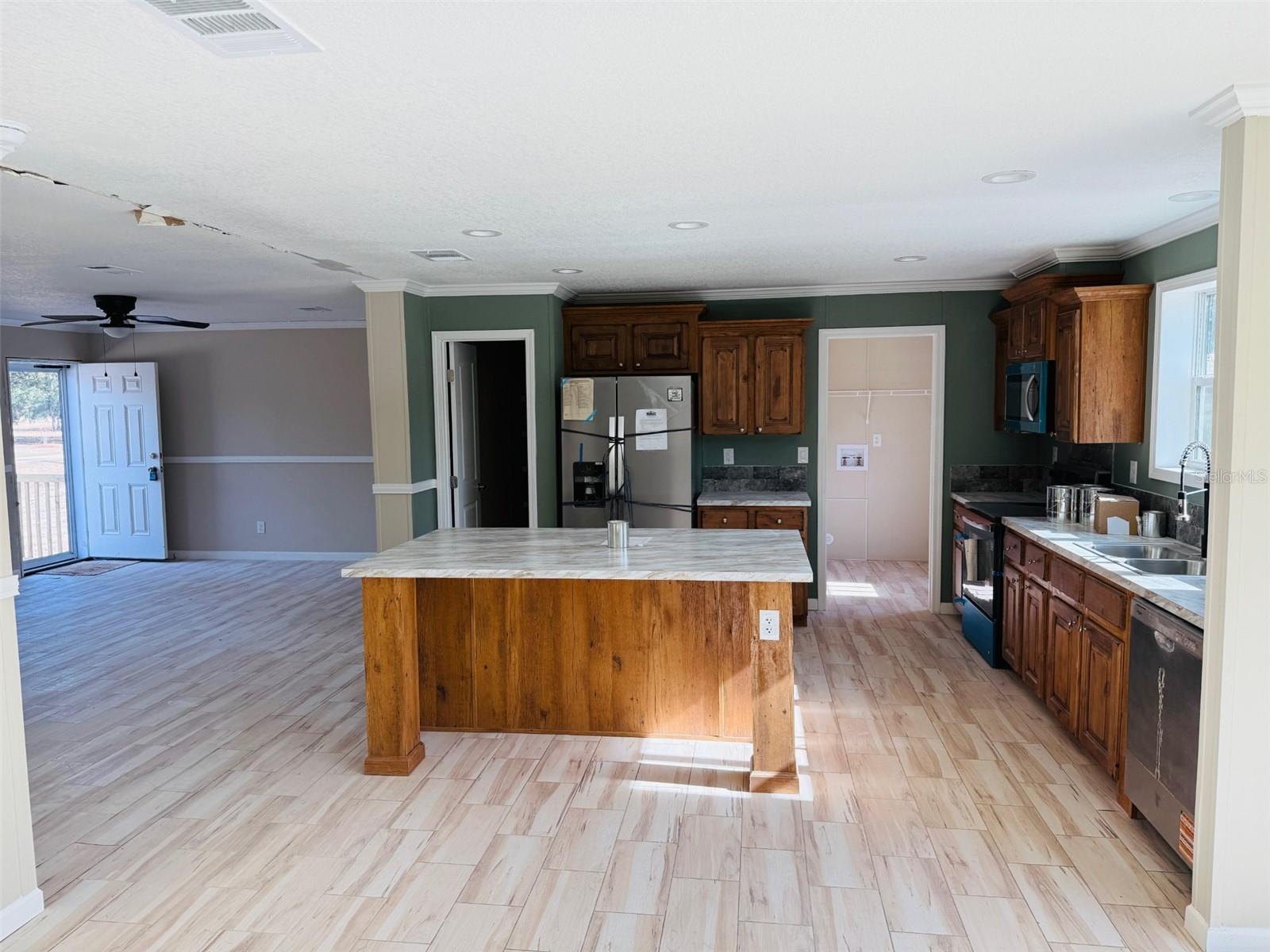 OLD SUGAR MILL FARMS - Residential