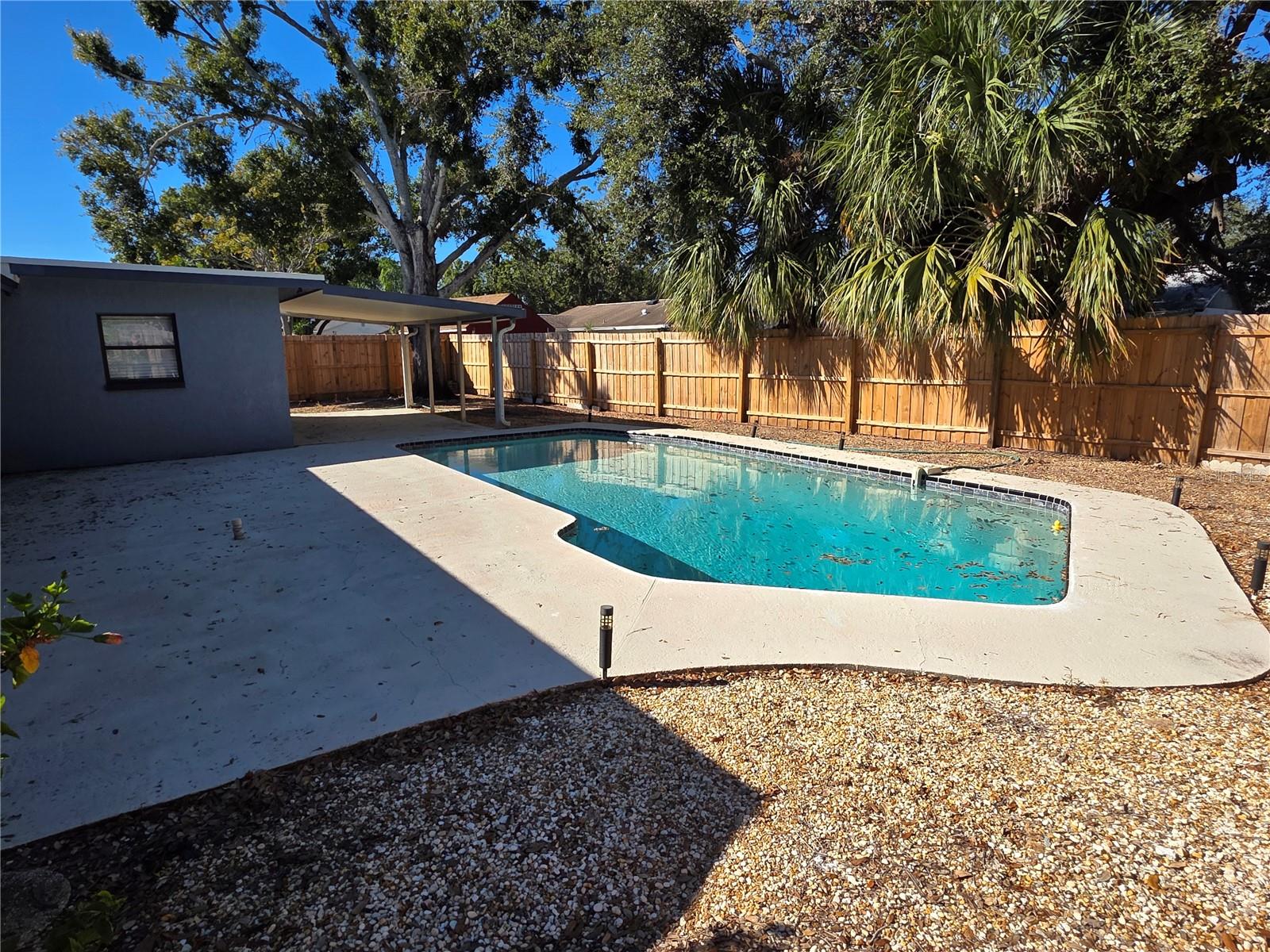 CUMBERLAND PARK 1ST ADD - Residential Lease