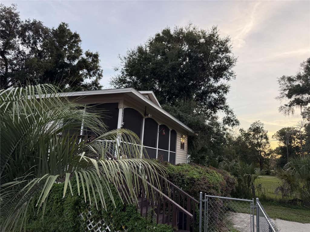 Photo of 38932 Central Avenue, Zephyrhills, FL 33540 (MLS # A4693634)