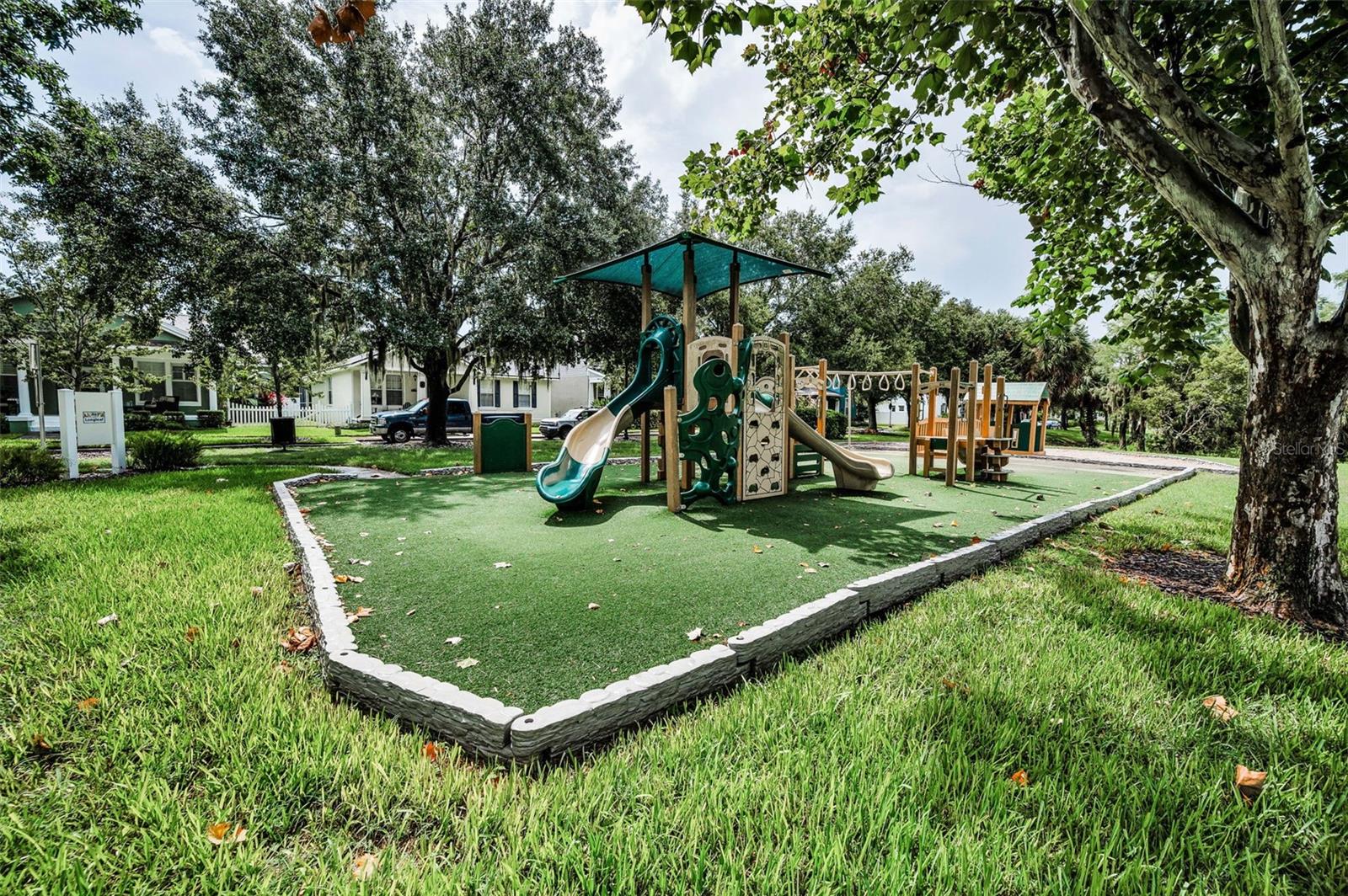 WOODLANDS/LONGLEAF - Residential