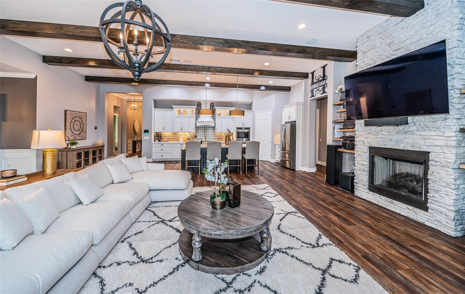 WOODLANDS/LONGLEAF - Residential