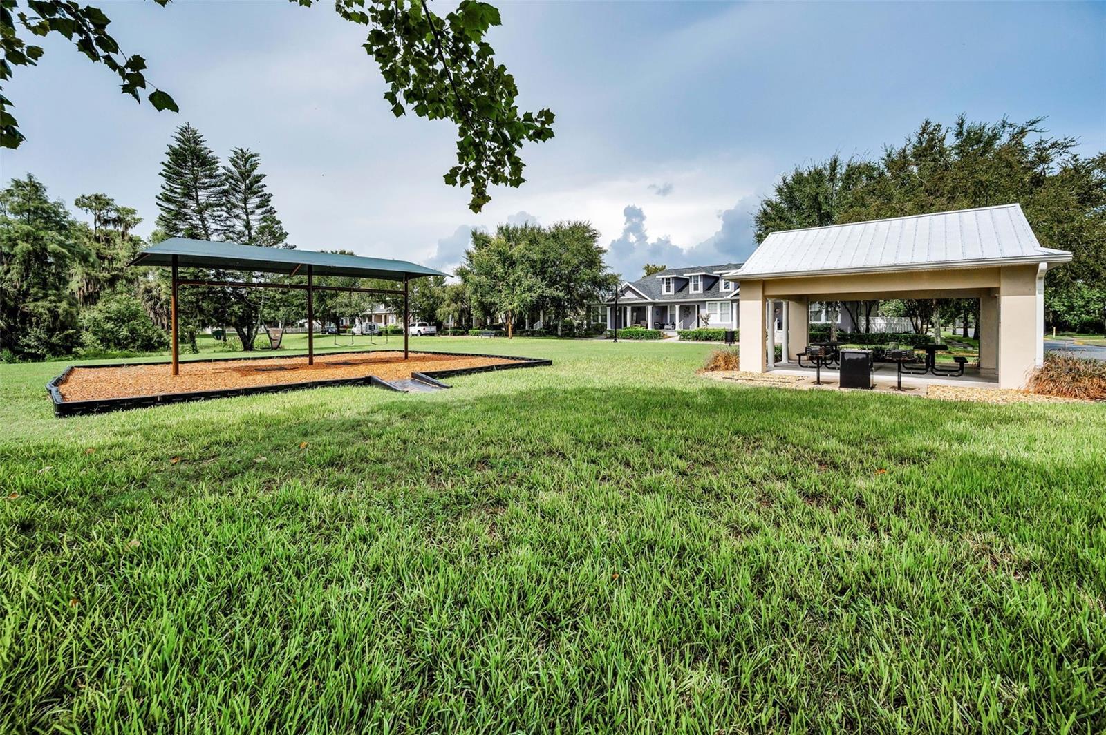 WOODLANDS/LONGLEAF - Residential