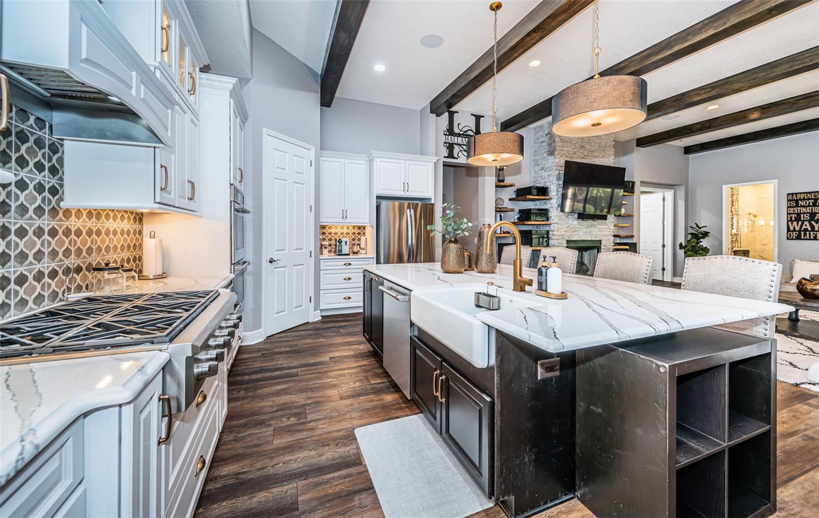 WOODLANDS/LONGLEAF - Residential