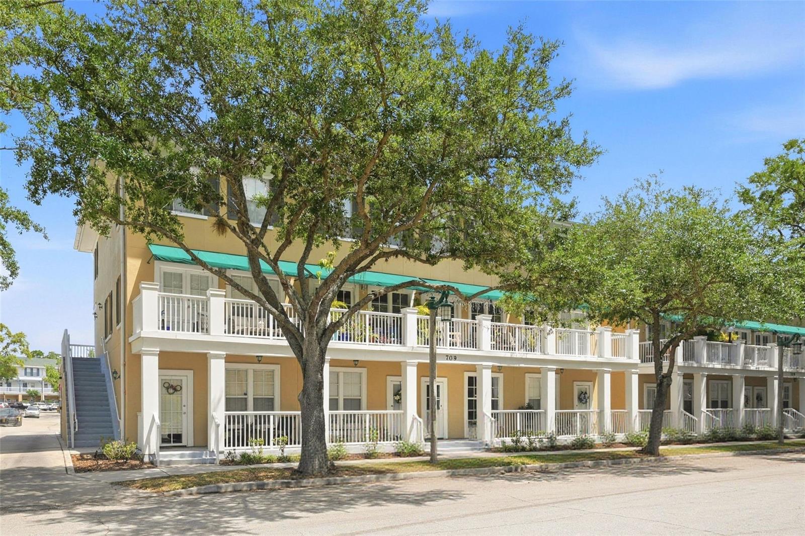 TOWN CENTER CONDO - Residential