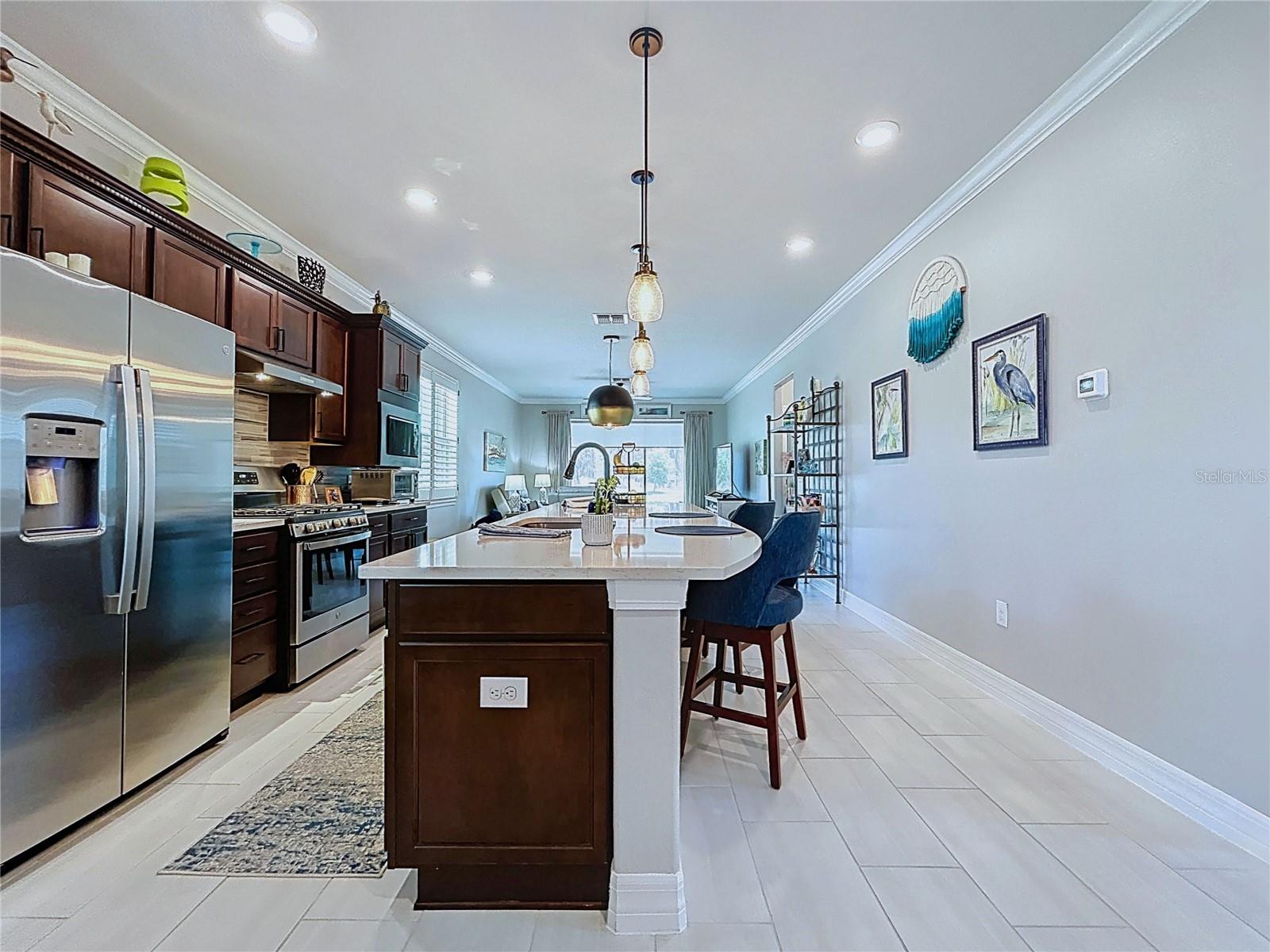 19537 SHIP WHEEL WAY