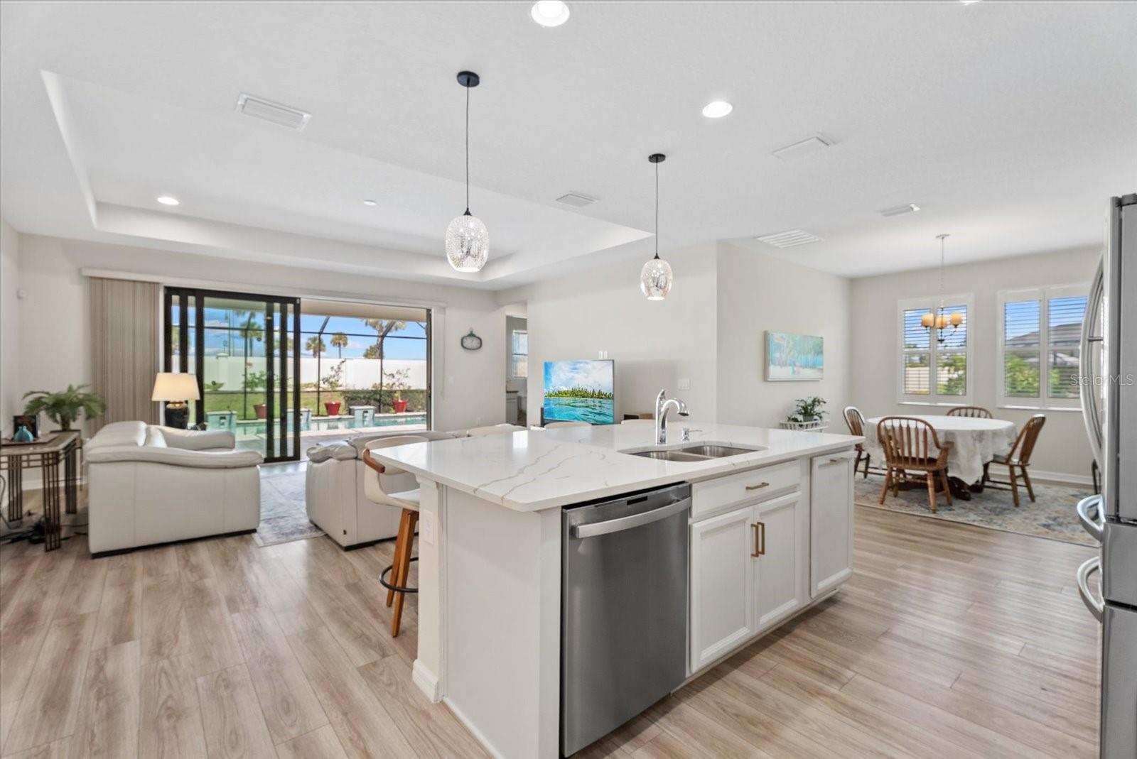 SWEETWATER AT LAKEWOOD RANCH PH I & II - Residential