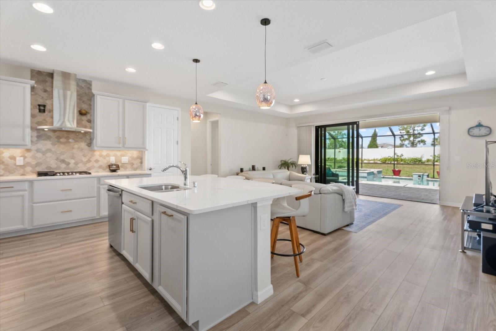 SWEETWATER AT LAKEWOOD RANCH PH I & II - Residential